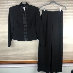 Elegant Black Women's Pantsuit